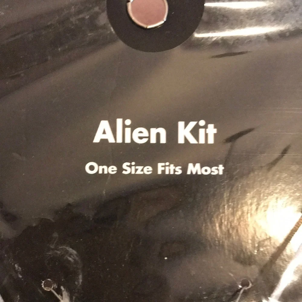 NIP Spirit Alien Accessories Kit